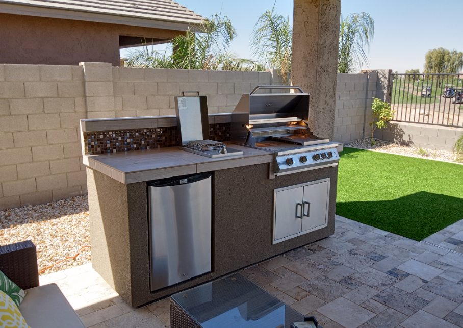 Kokomo Grills Bali 7'6" Island with Backsplash and Built In BBQ Grill_BALI