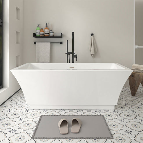 Acrylic Freestanding Soaking Bathtub with Center Drain B81 Strasbourg