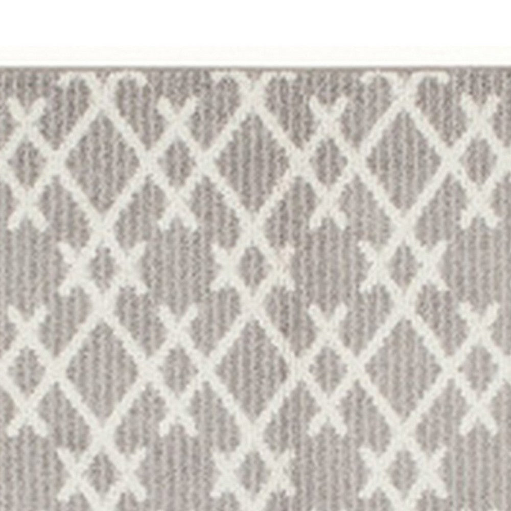 BENZARA 5 x 7 Fabric Floor Area Rug, Diamond, Symmetrical, Medium, Gray, Ivory - BM280194