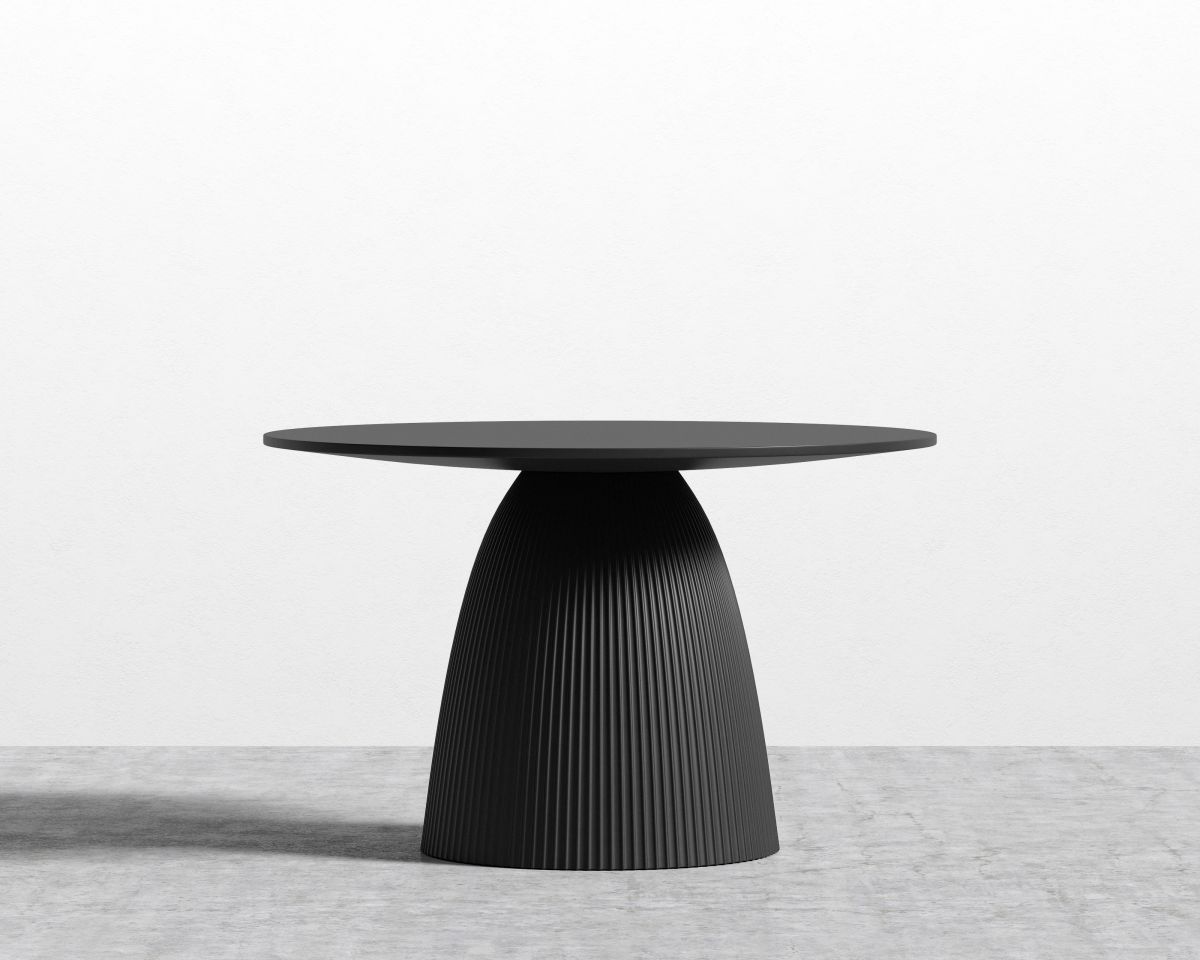 ROVECONCEPTS Gallus Dining Table