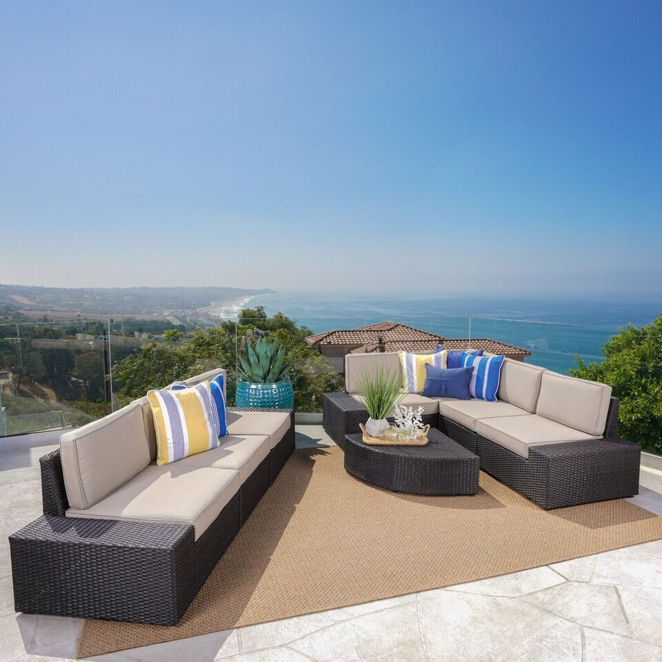 Santa Cruz Outdoor 8-piece Sectional Set