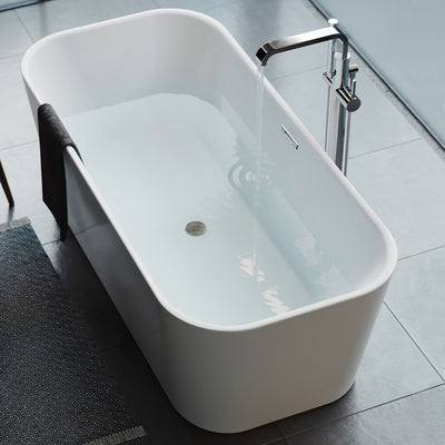 Swiss Madison Concorde 67" Freestanding Bathtub SM-FB571