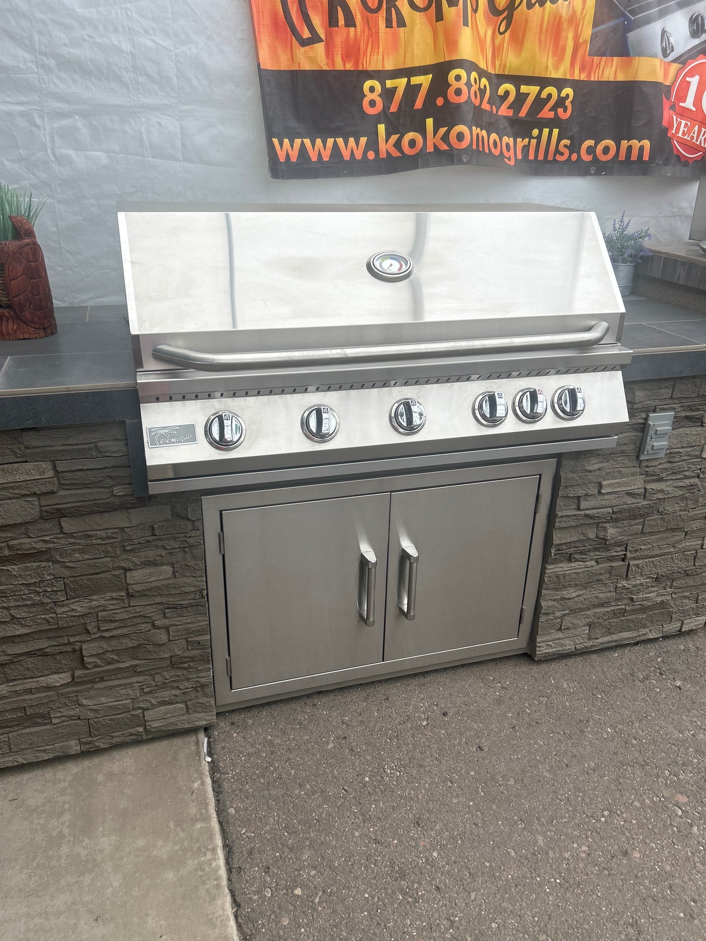 Kokomo Grills 6'6" BBQ Island_6'6"bbqisland3105