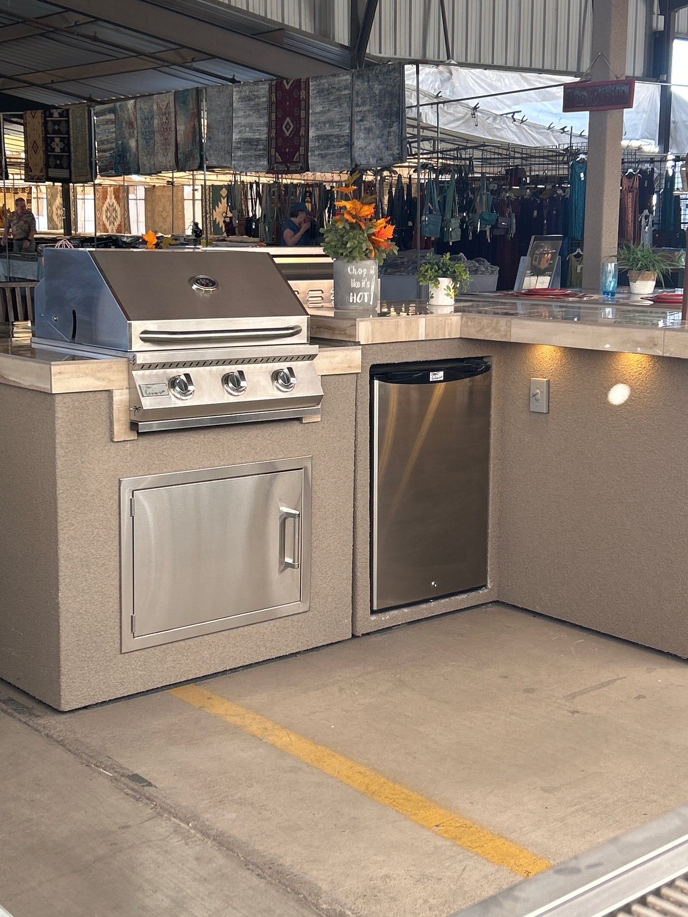 Kokomo Grills Aspen BBQ Island Floor Model_aspenbbqisland4307