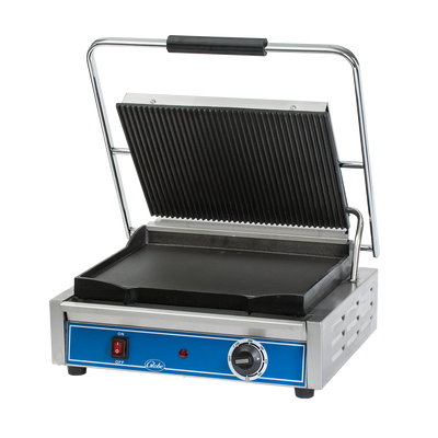 Globe Food Equipment GPGS1410 Combo Plate Mid-Size Electric Sandwich Grill