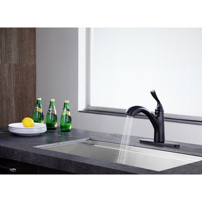 ANZZI Navona Single-Handle Pull-Out Sprayer Kitchen Faucet KF-AZ206BN