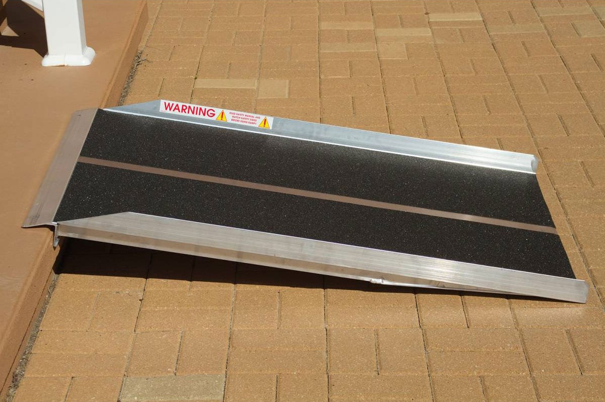 Pvimanufacturing Solid Ramp 5'x30" SL530