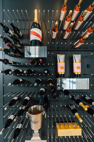 Vintageview Vino Rails 1 (cork forward wall mounted wine rack peg)